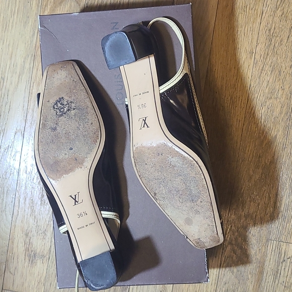 LV Squaretip Slingbacks - Picture 5 of 7